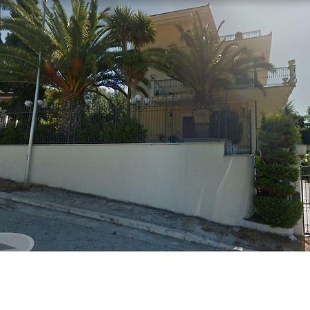 Apartamento Mare & Monti San Benedetto del Tronto Exterior foto